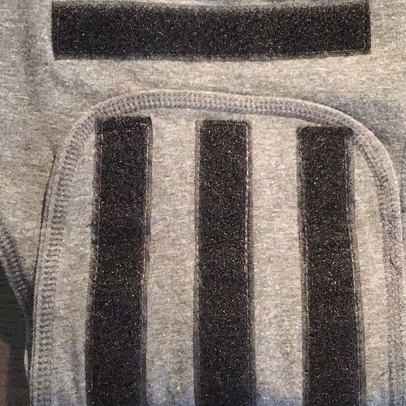 EUC Size M Dog Thundershirt - Picture 6 of 6